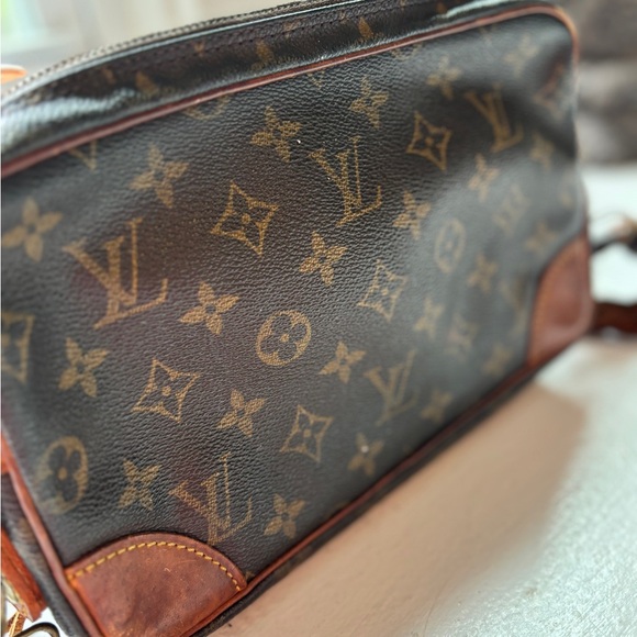 Vintage Boho Bags Louis Vuitton Purse - Picture 9 of 10